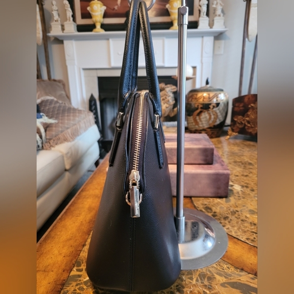 Kate Spade Black Leather Handbag/Crossbody - Picture 3 of 9